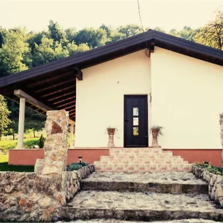 Prázdninový dům Eco Farm Slatina